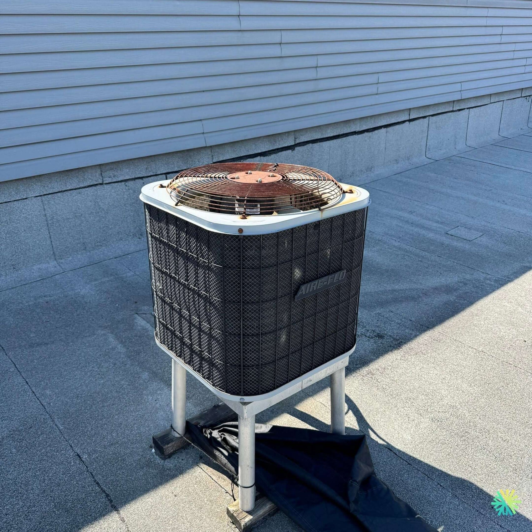 Réparation d’une thermopompe centrale Aire-Flo à Saint-Léonard