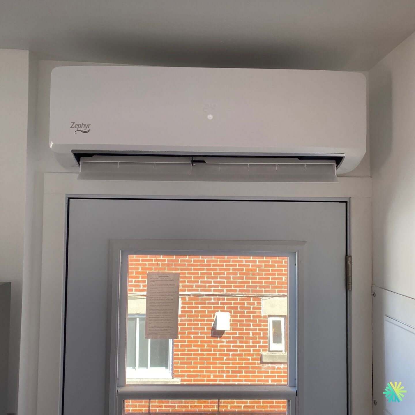 Installation d’une Zephyr thermopompe murale à Villeray–Saint-Michel–Parc-Extension