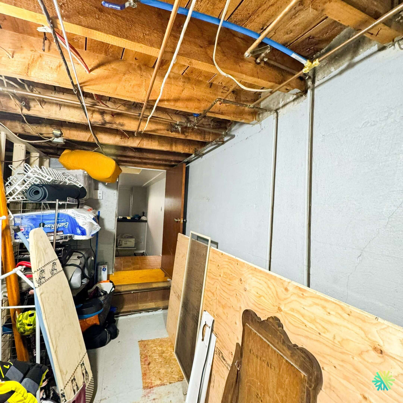 Installer une thermopompe dans une maison avec poutres apparentes : attention au design