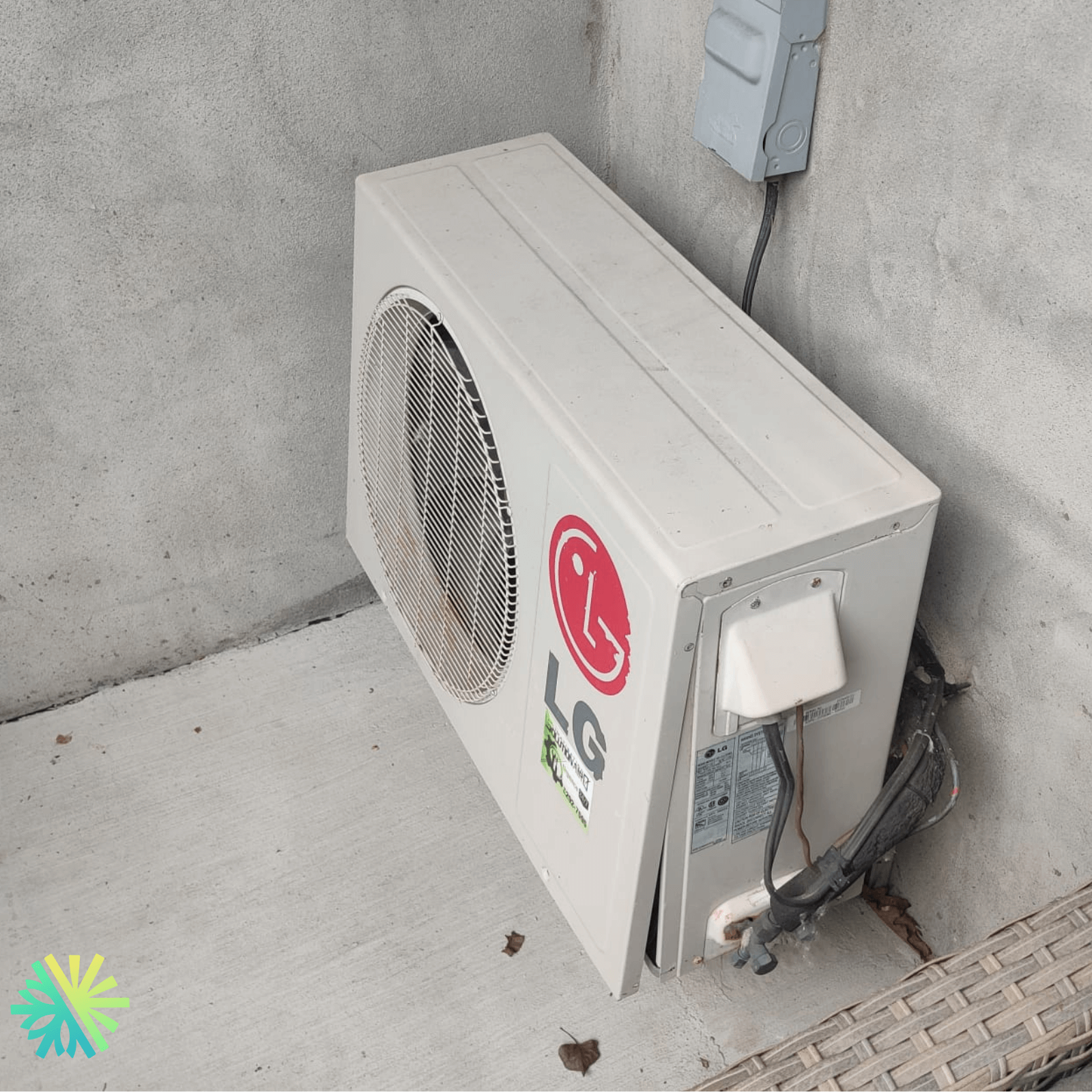 Réparation et remise en état d'une thermopompe murale LG à Anjou