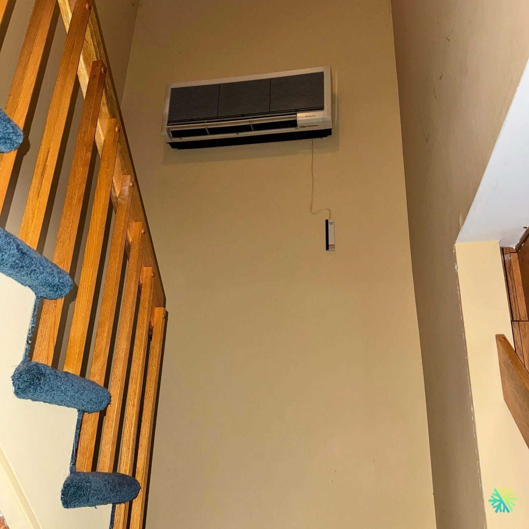 Réparation d’un climatiseur mural Sharp à Saint-Bruno