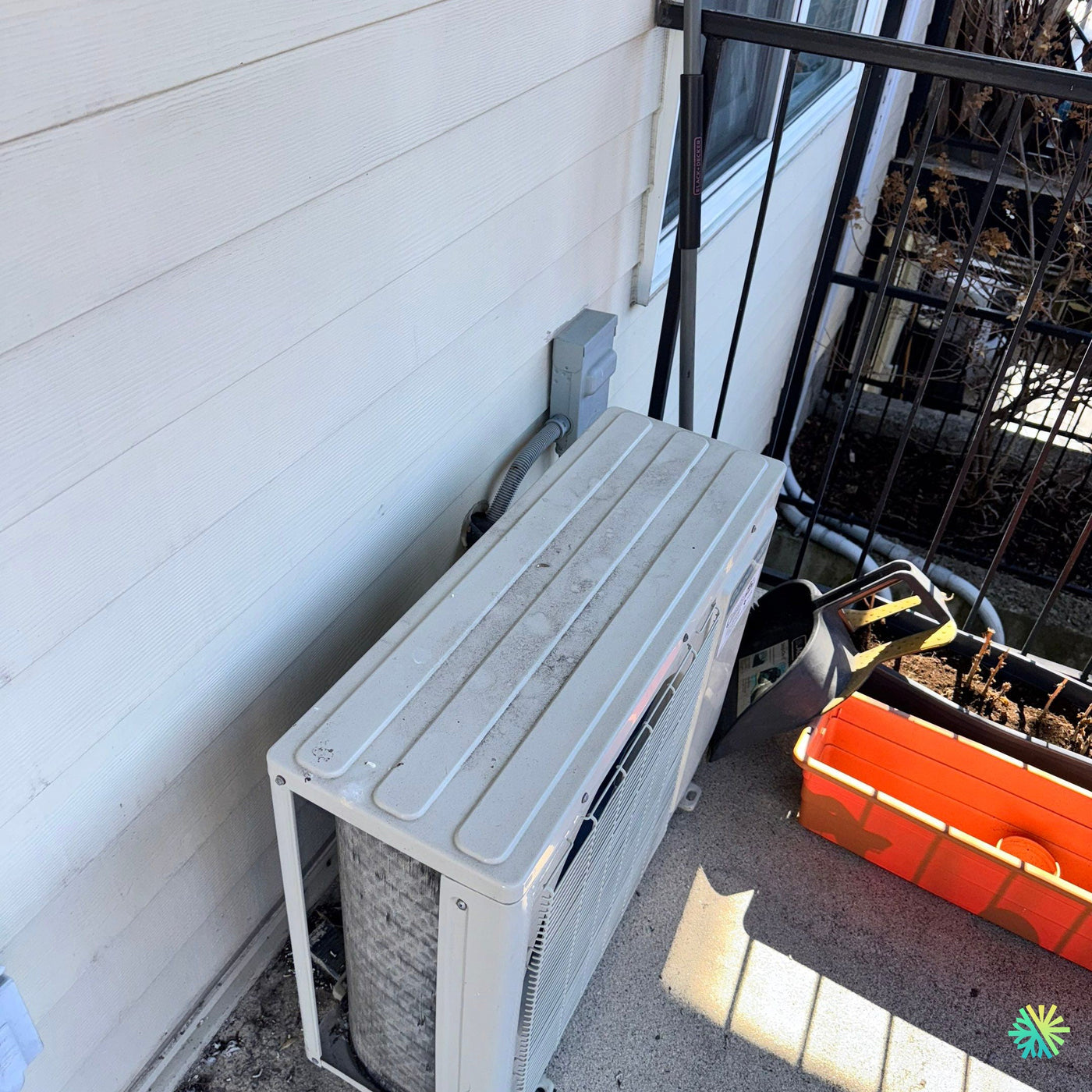 Nettoyage d’une thermopompe murale à Sainte-Julie