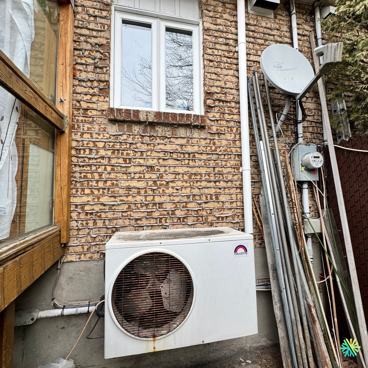 Nettoyage d’une thermopompe murale à Rosemont–La Petite-Patrie