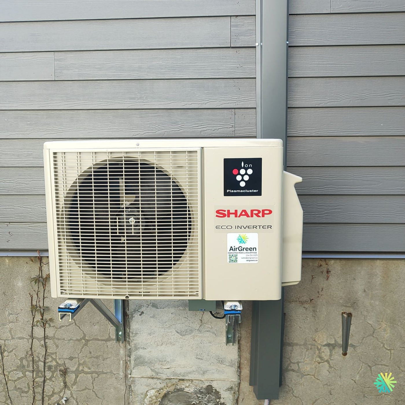 Installation d’une Sharp Eco Inverter thermopompe murale à Brossard