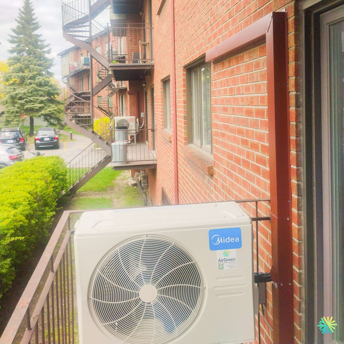 Installation d’une thermopompe double zone MIDEA MIDEA28 à Saint-Mathieu-de-Beloeil