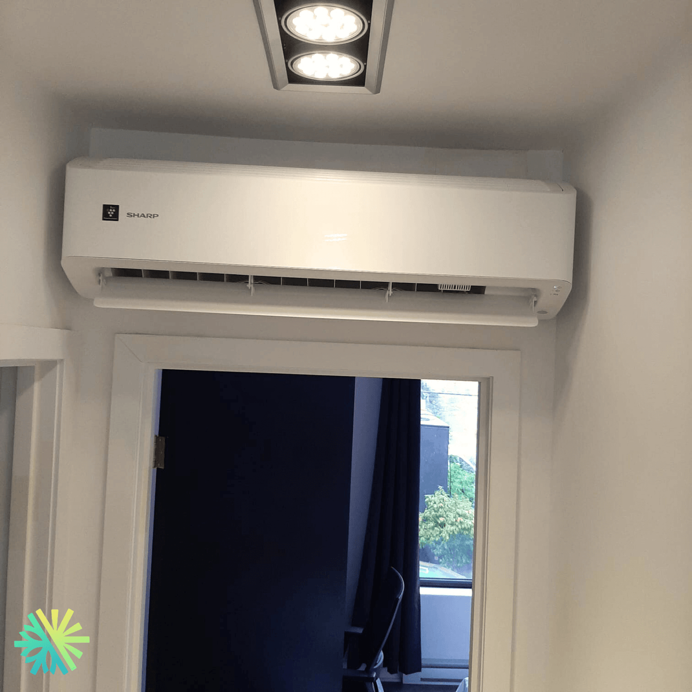 Installation de la Mini Split DoubleZone Sharp BU : Le Choix Idéal pour le Confort à la Maison