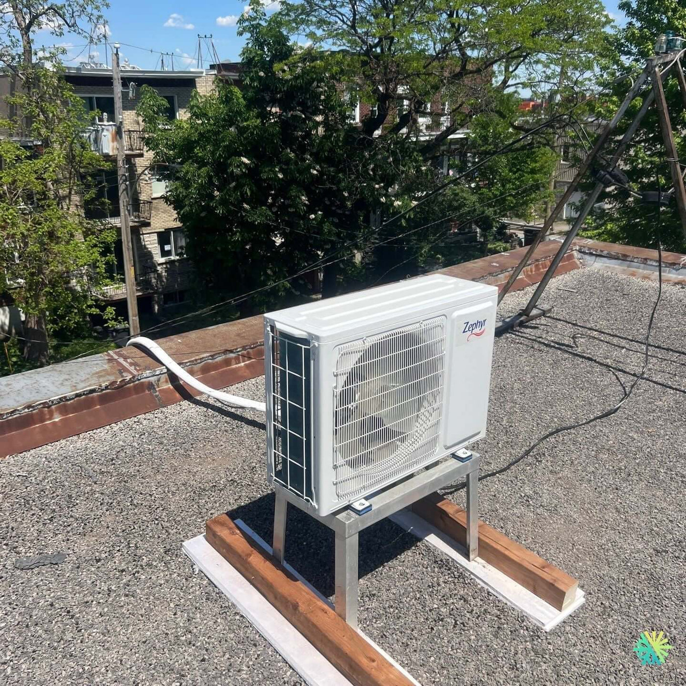 Installation d’une Zephyr thermopompe murale à Rosemont–La Petite-Patrie