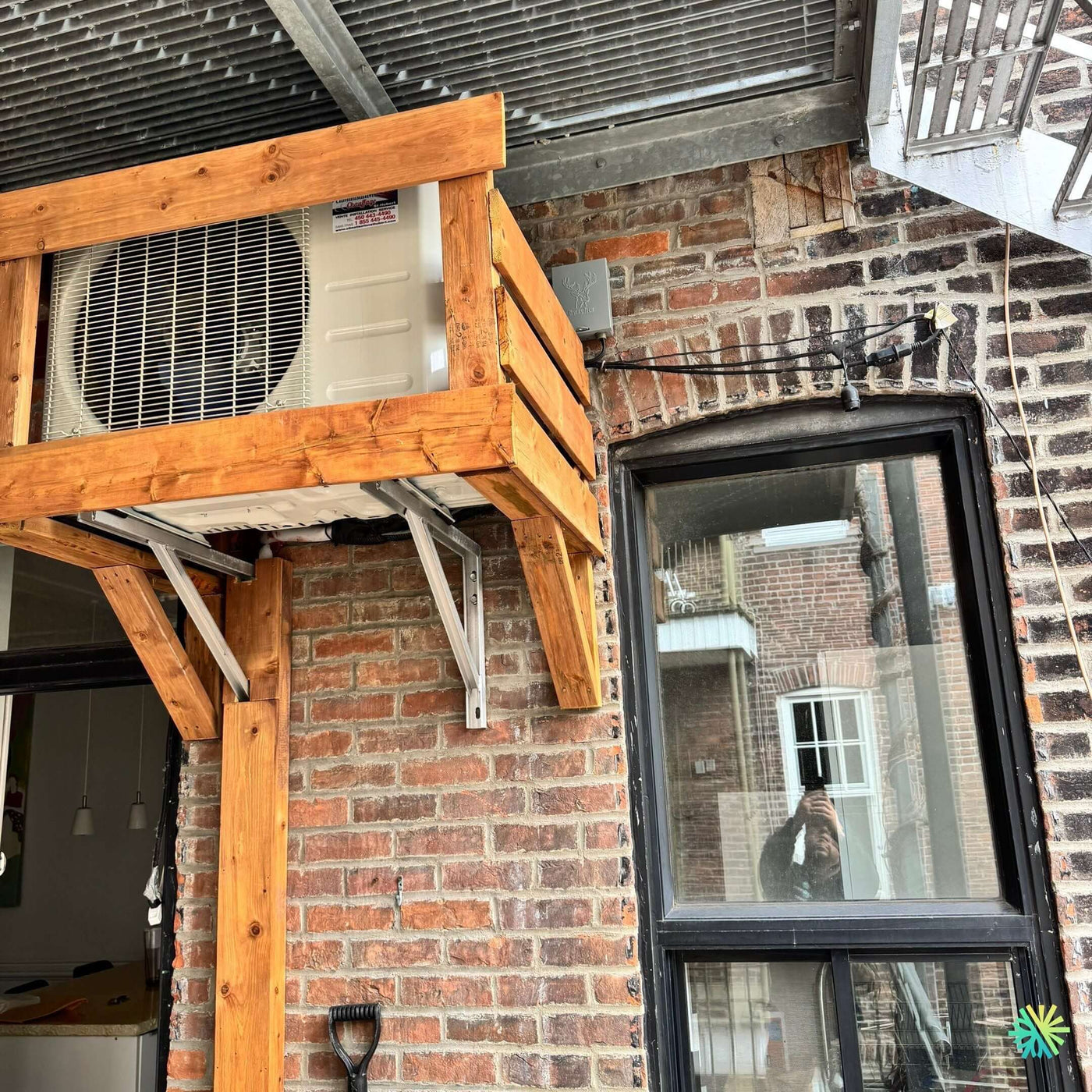 Réparation d’un climatiseur mural Gree à Rosemont–La Petite-Patrie