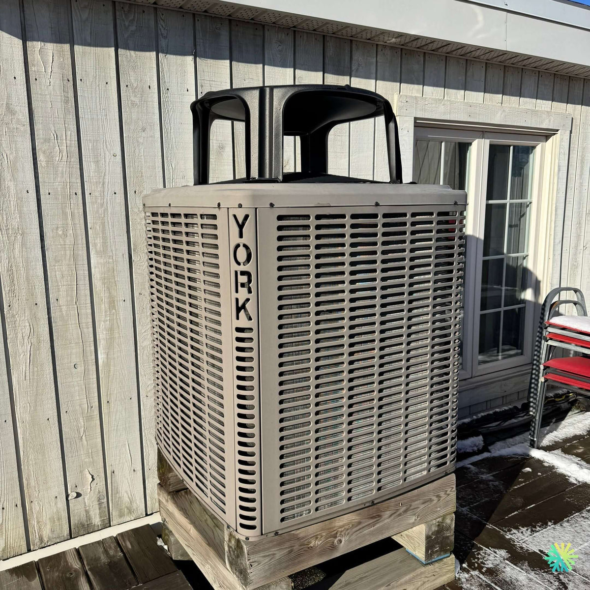 Réparation d’une Thermopompe Centrale York à Sainte-Dorothée