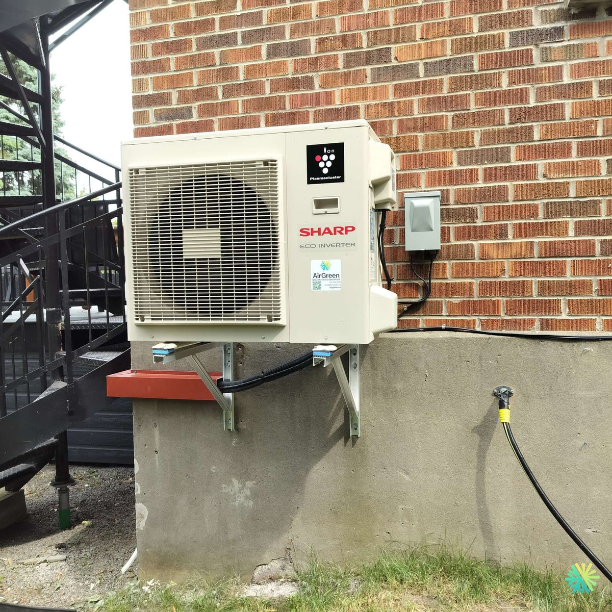 Installation d’une Sharp Eco Inverter (thermopompe murale) à Rosemont–La Petite-Patrie