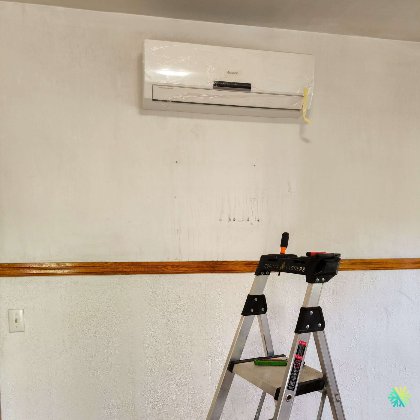Installation d’un système VRF GREE Mini-GMV à Auteuil, Laval – une solution multi-zones précise pour chauffage et climatisation