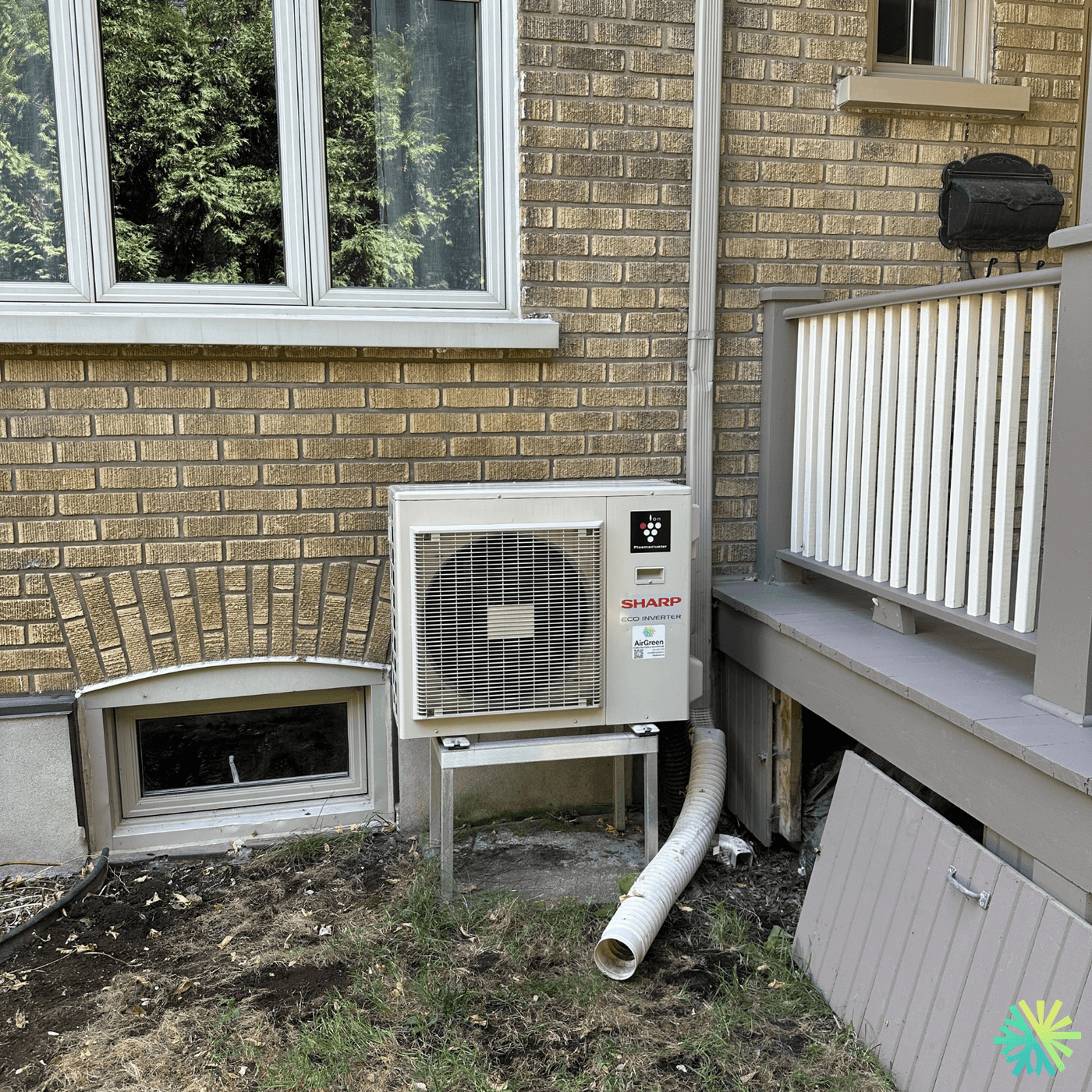 Installation d’une thermopompe murale Sharp à Ahuntsic-Cartierville