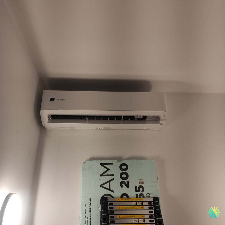 Installation d’une Sharp ZU1 thermopompe murale à Villeray (Montréal)