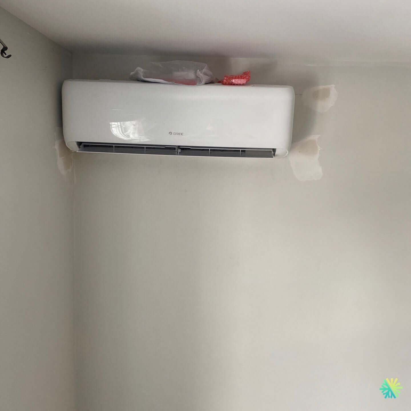 Installation d’une Gree Livo R32 thermopompe murale à Rosemont–La Petite-Patrie (Montréal)