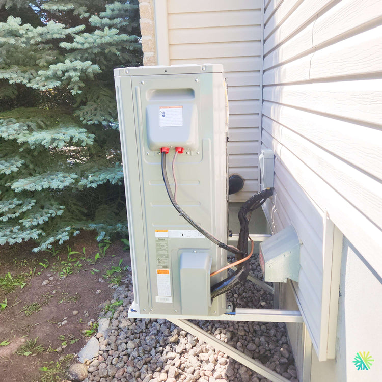 Installation d'une thermopompe centrale GREE UNIX R32 de 5 tonnes à Saint-Valérien-de-Milton, dans la MRC des Maskoutains