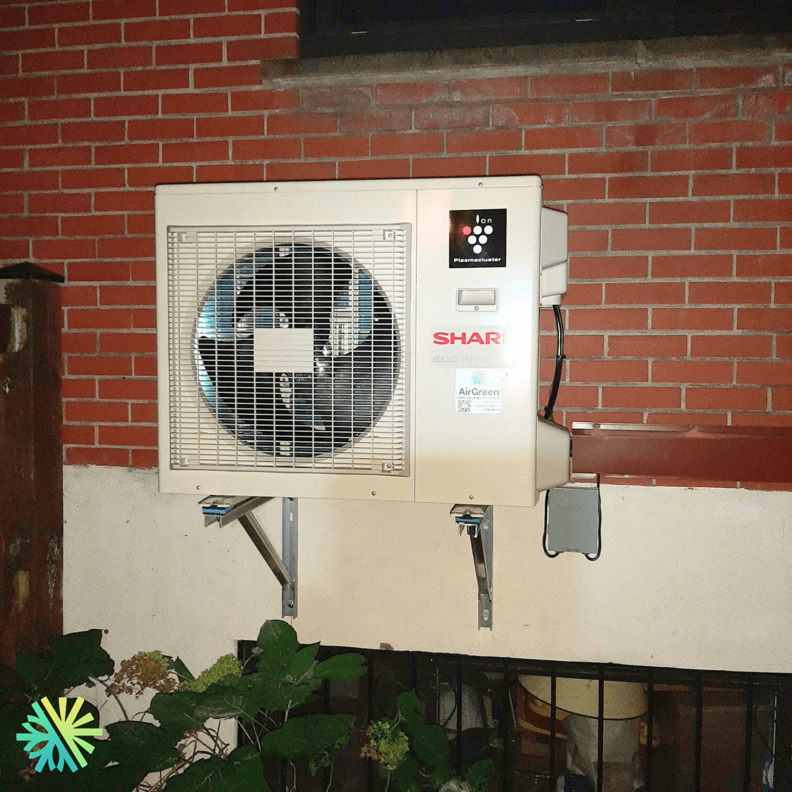 Installation d’une Thermopompe Murale SHARP ZU1 à Saint-Léonard