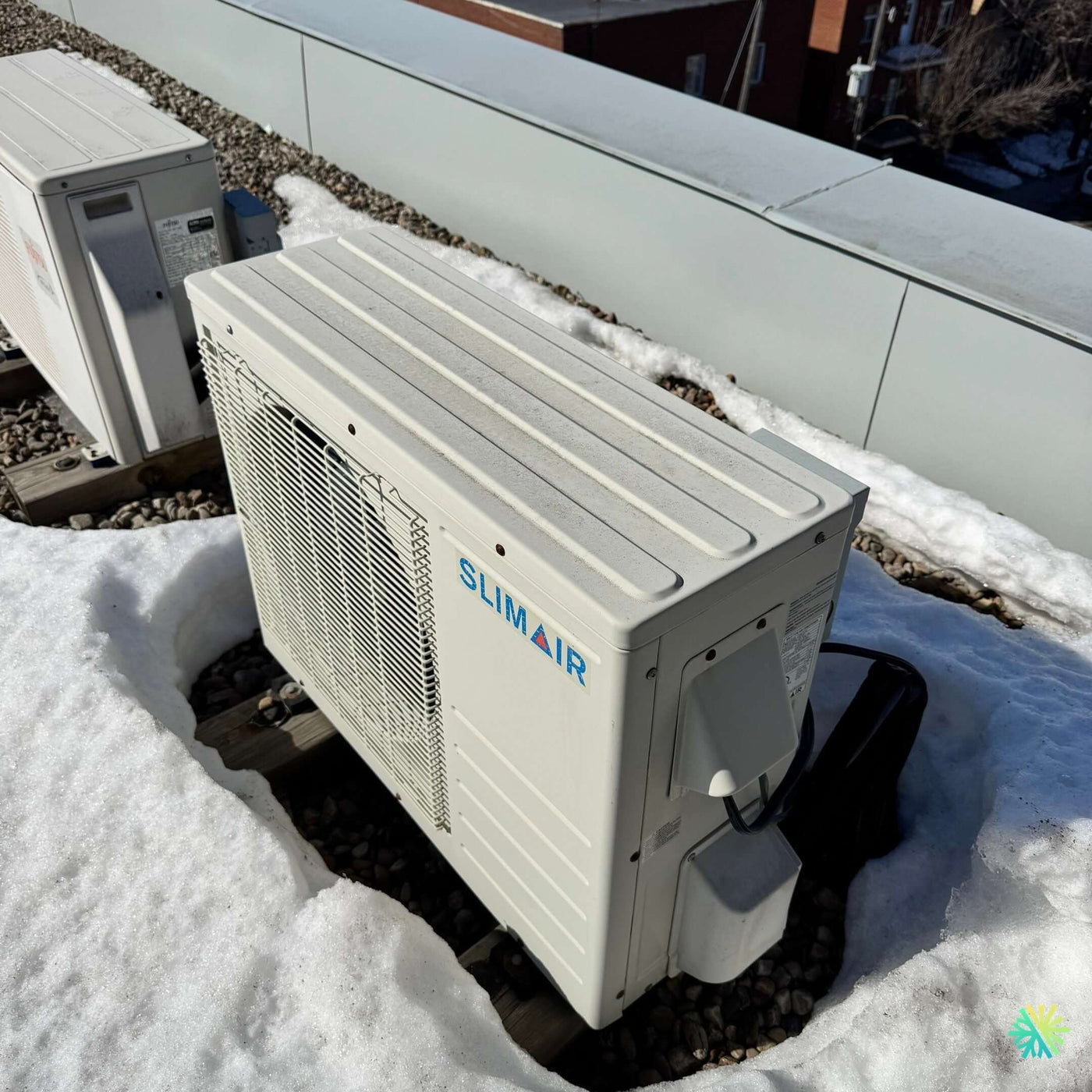 Réparation d’une thermopompe Slimair à Côte-des-Neiges