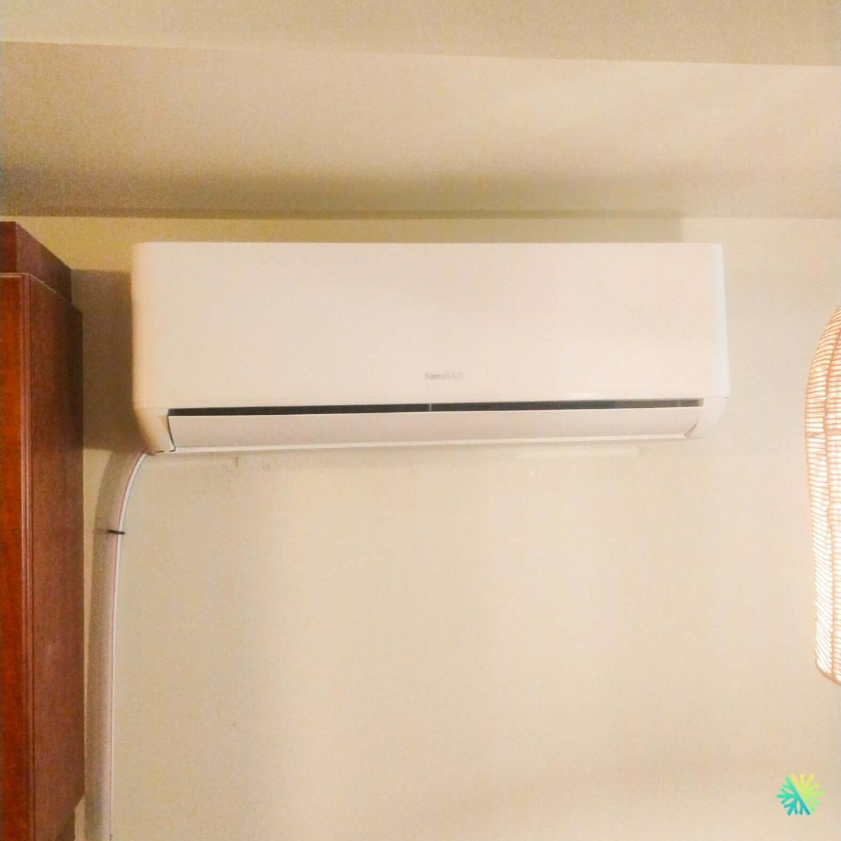 Installation of a FORESTAIR E24 wall-mounted heat pump in Hudson