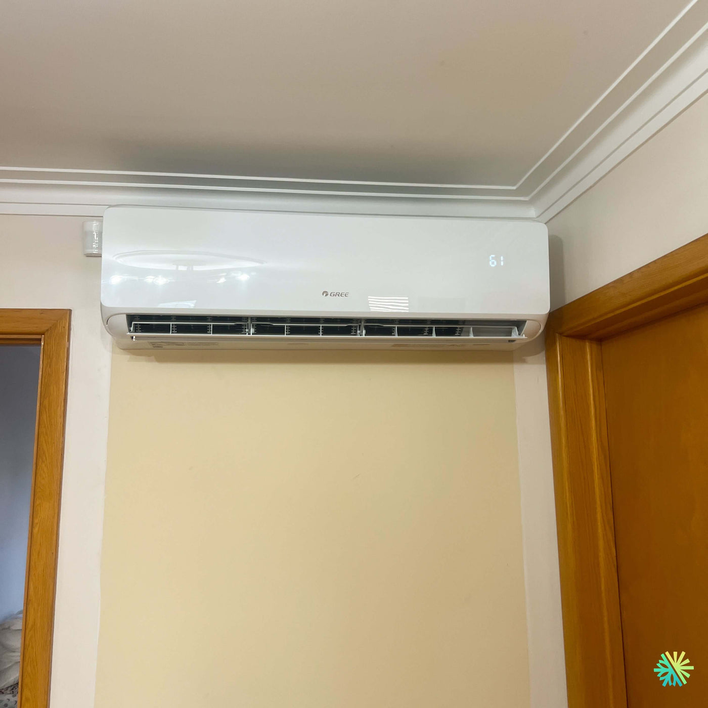Installation d’une thermopompe GREE FREE MATCH R32 5-Zone avec 5 têtes murales à Pointe-Calumet
