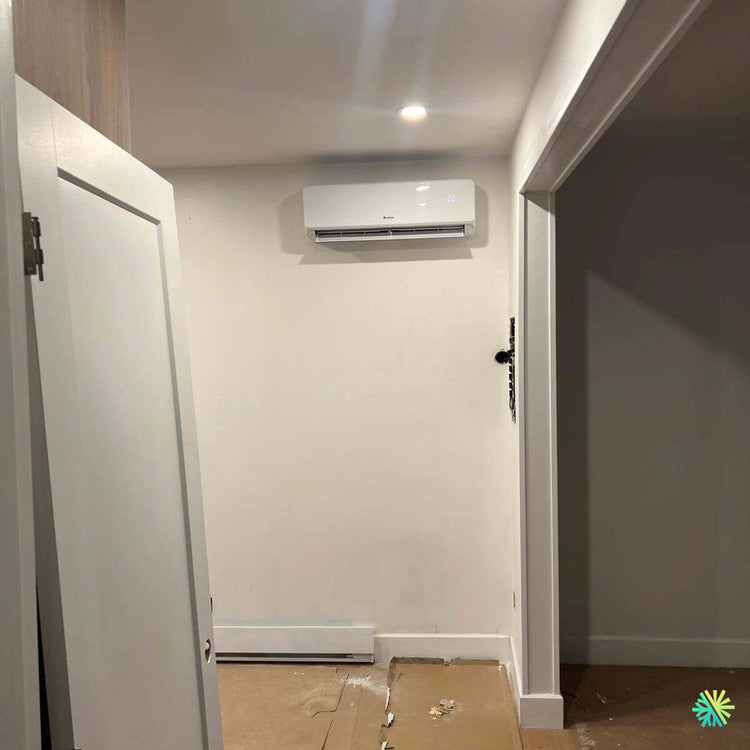 Installation d’une Gree Livo R32 thermopompe murale à Rosemont–La Petite-Patrie