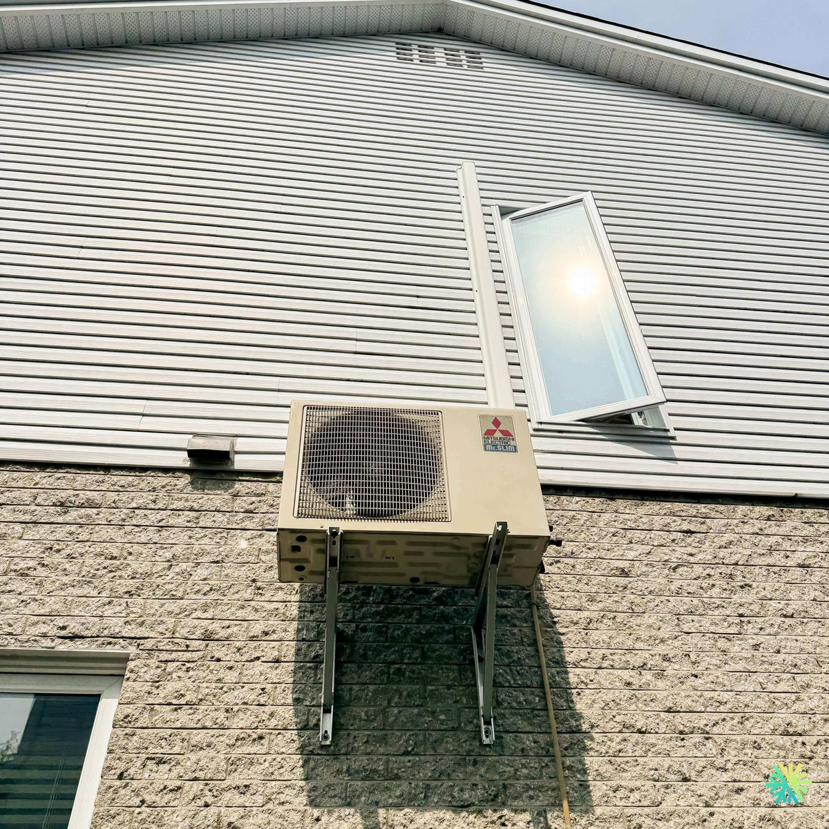 Réparation d’une Thermopompe murale Mitsubishi à Chomedey