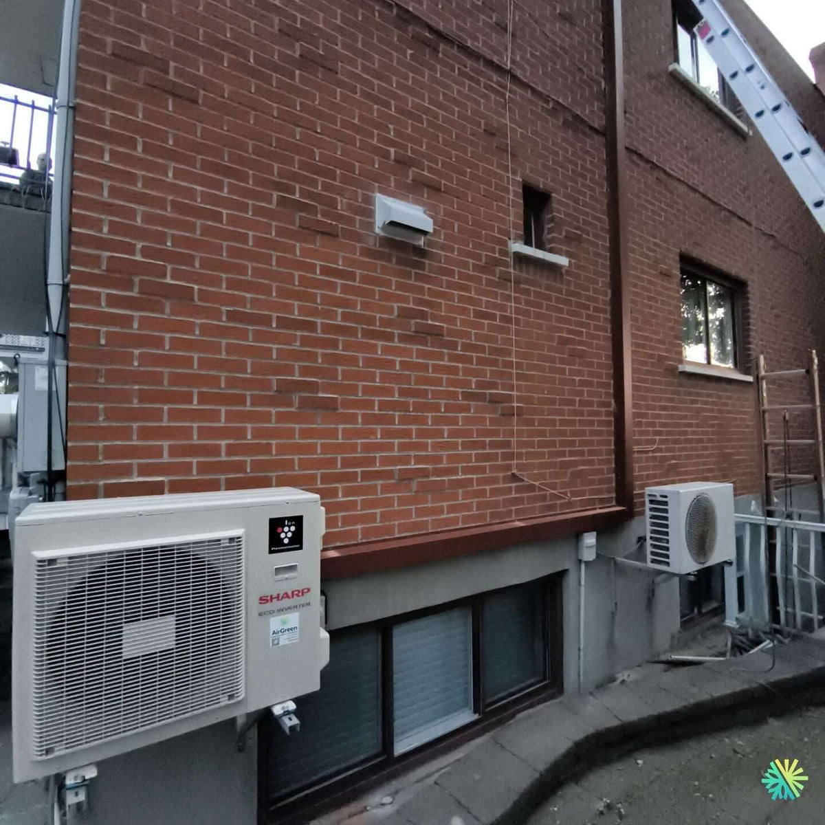 Installation d’une Gree Clivia R32 thermopompe murale à Rosemont–La Petite-Patrie