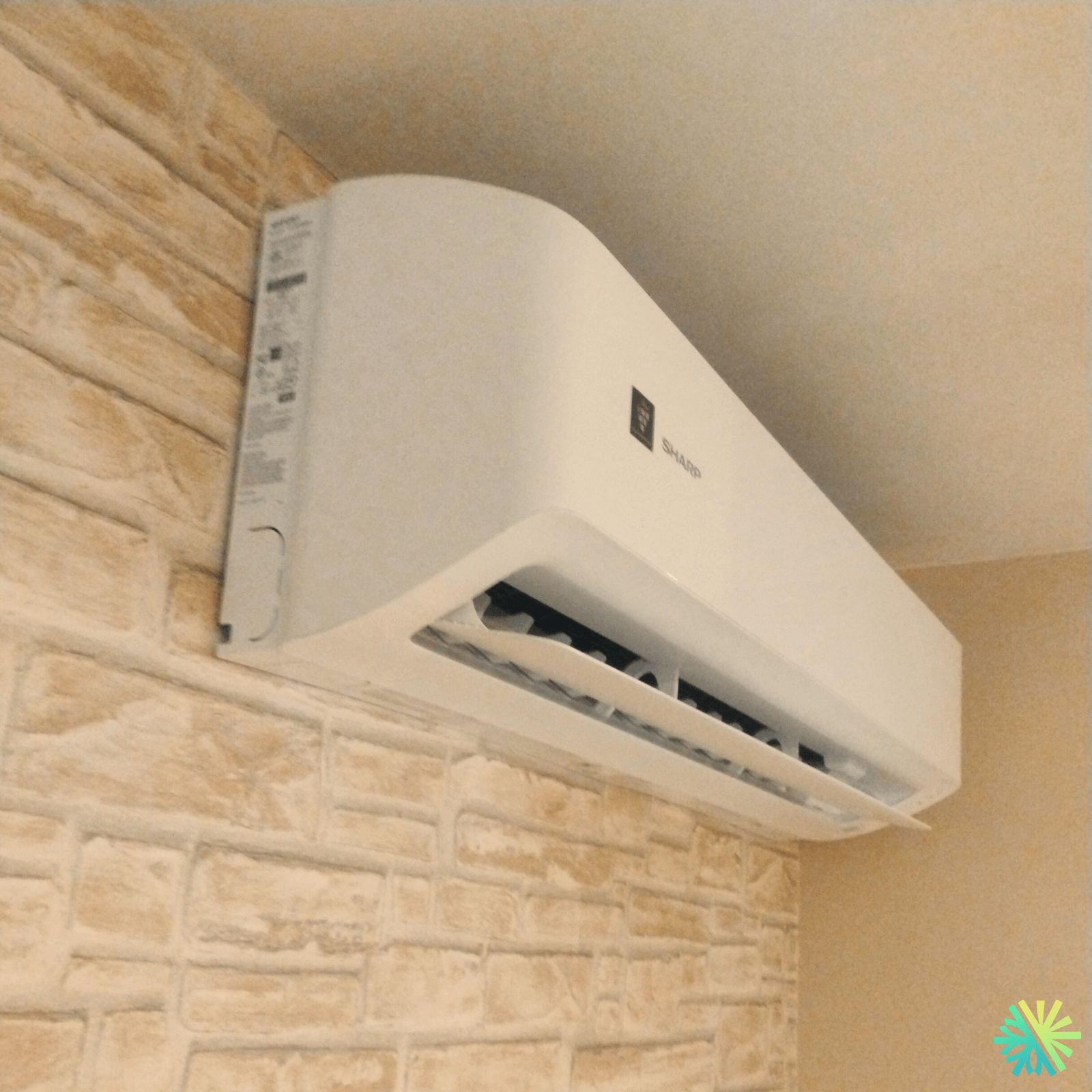 Installation d’une thermopompe murale Sharp au Plateau-Mont-Royal