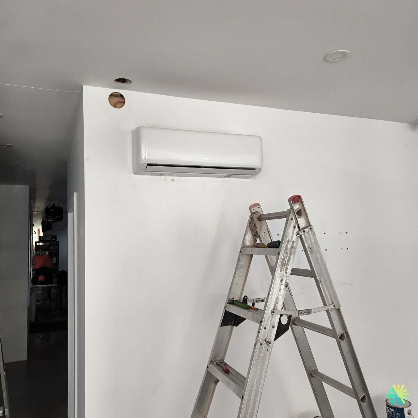 Réparation d’un climatiseur mural Fujitsu à Brossard