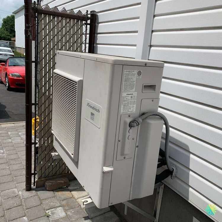 Réparation d’une thermopompe Friedrich à Sainte-Rose