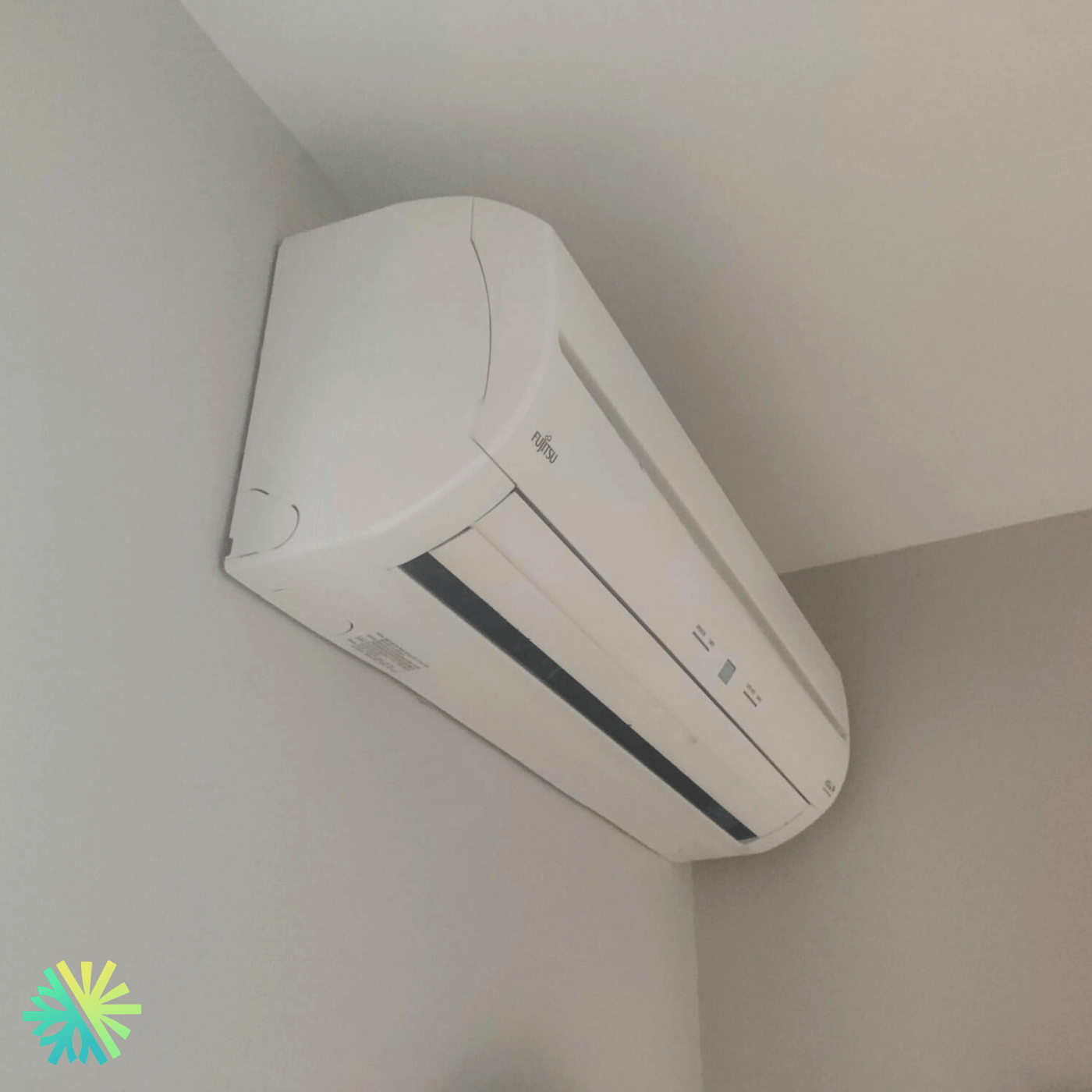 Réparation d’une thermopompe murale Fujitsu à Boucherville