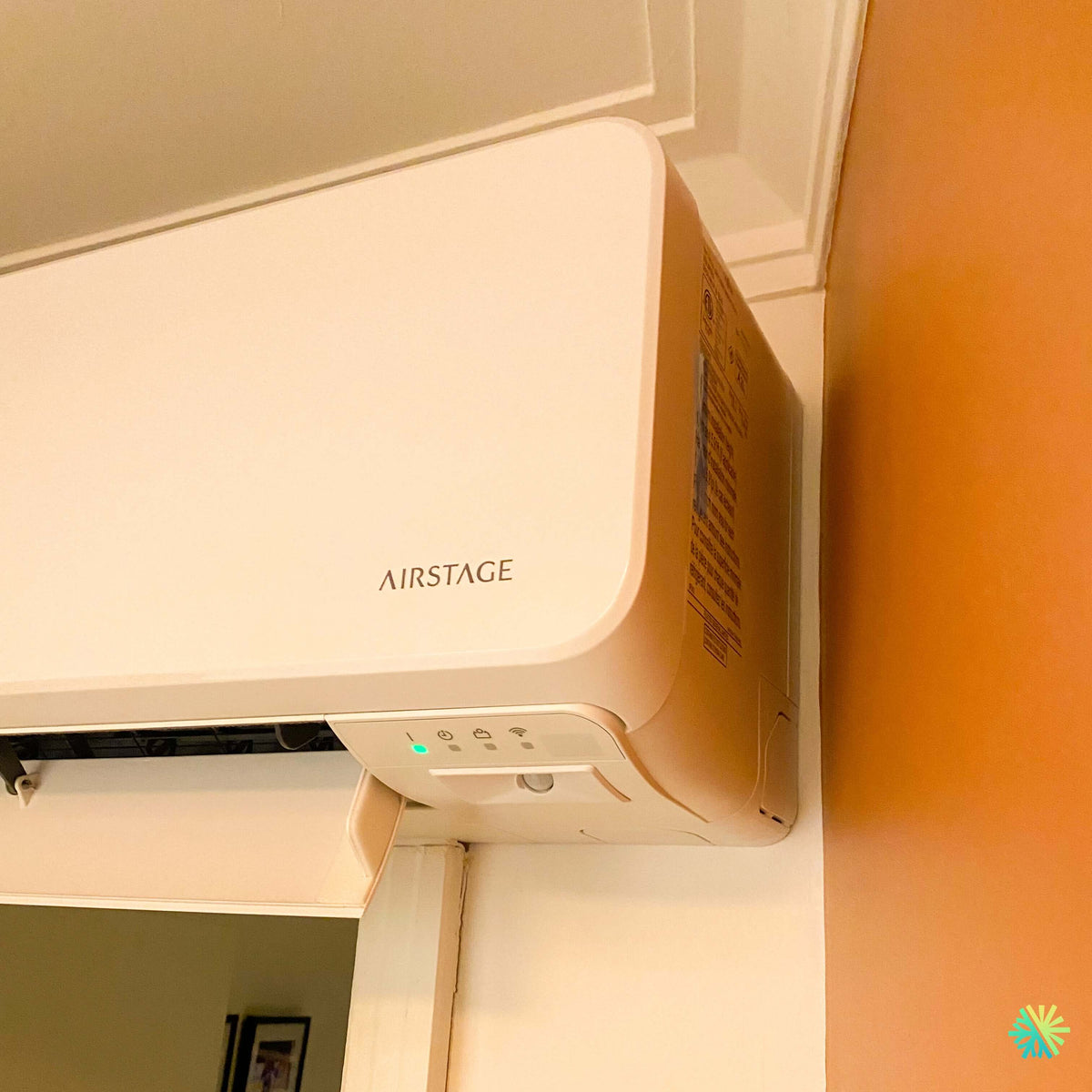 Installation d’une thermopompe murale Fujitsu AIRSTAGE Orion XLTH à Upton en Montérégie, par AirGreen