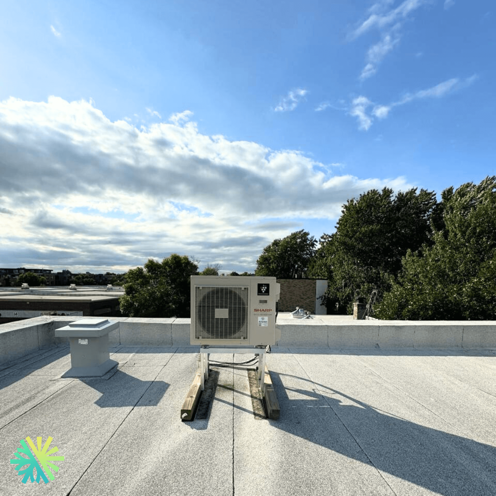 Installation d'une Thermopompe DoubleZone Sharp BU à Lachine, Montréal