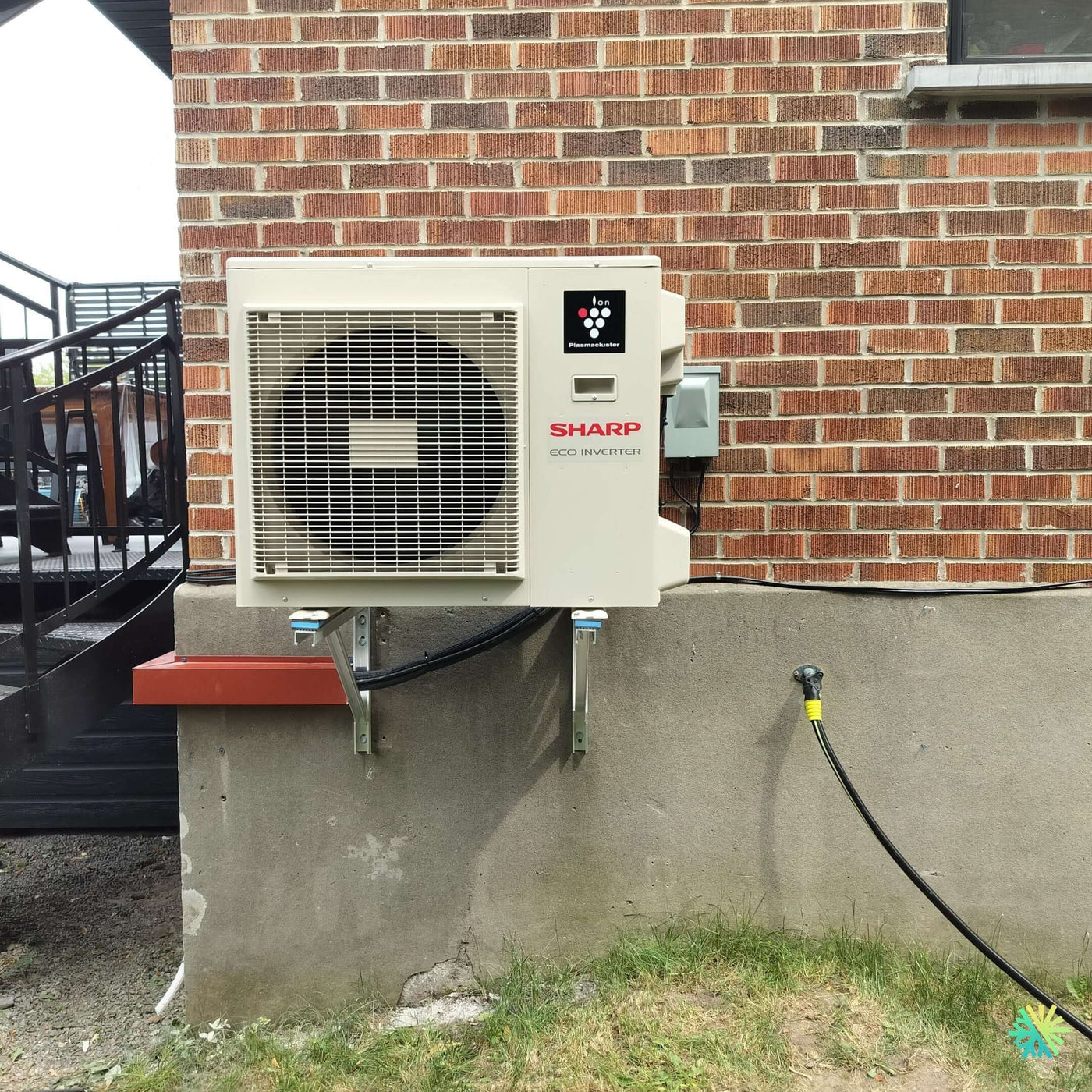 Installation d’une Sharp Eco Inverter thermopompe murale à LaSalle
