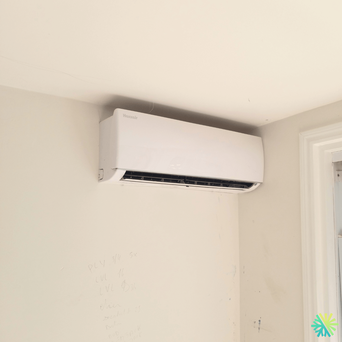 Réparation d’une thermopompe murale Haxxair à Rosemont–La Petite-Patrie (Montréal)