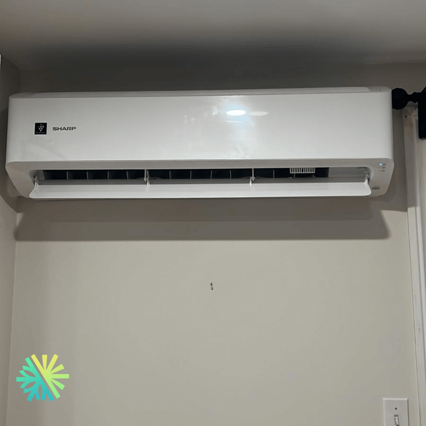 Installation d’une thermopompe murale SHARP ZHU1 à Bois-des-Filions