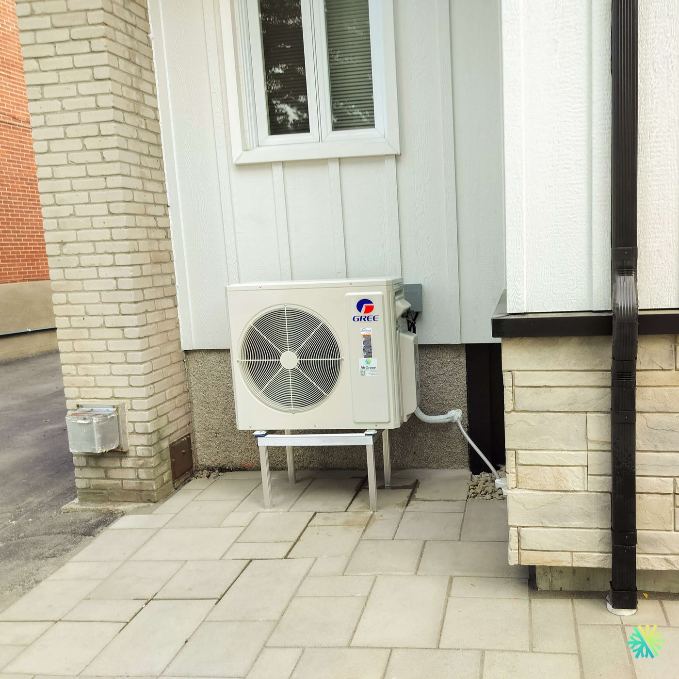 Installation d’une thermopompe TripleZone GREE FREE MATCH R32 à Candiac : système 3 zones et 3 têtes pour une maison confortable sur la Rive Sud