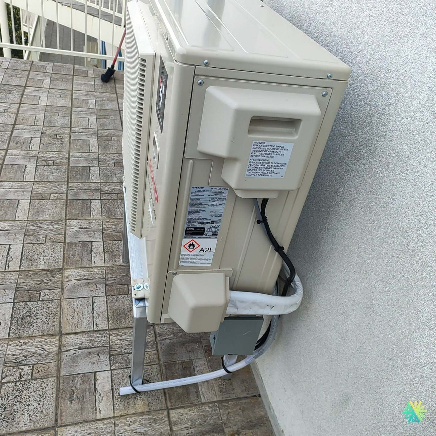 Installation d’une thermopompe murale Sharp ZU1 à Lachine