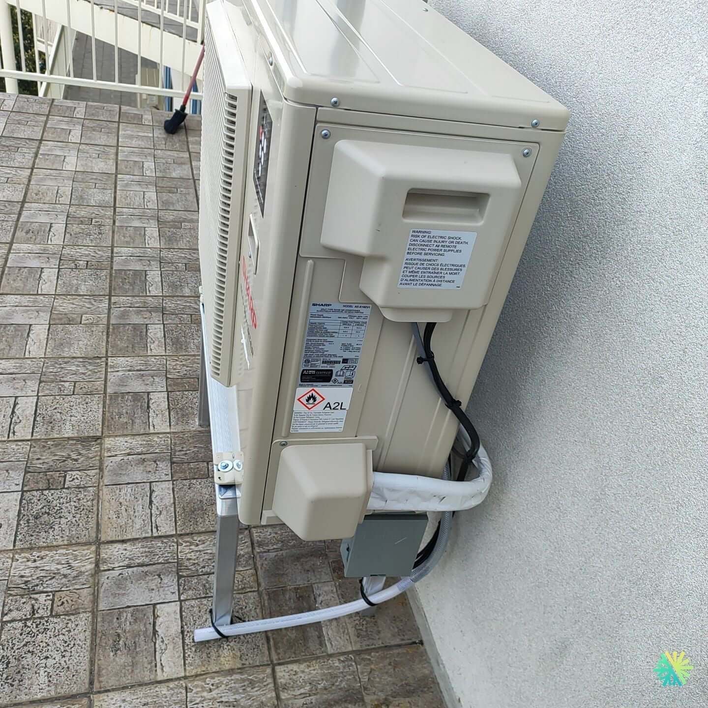 Installation d’une thermopompe murale Sharp ZU1 à Lachine