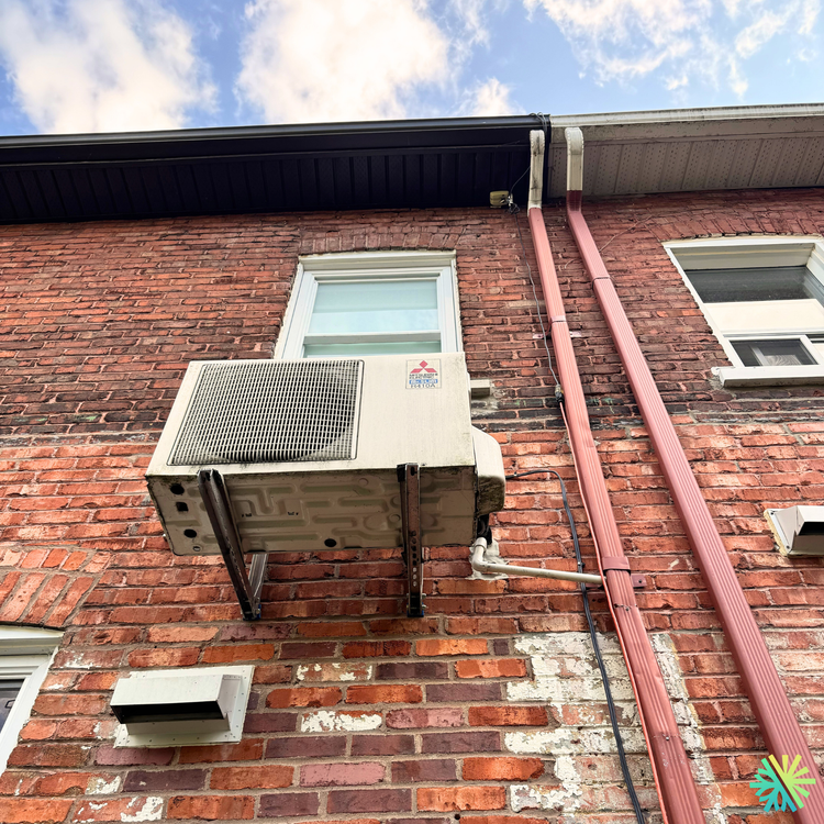 Service de thermopompe murale Mitsubishi à Rosemont–La Petite-Patrie (Montréal) : diagnostic, nettoyage et remise au point