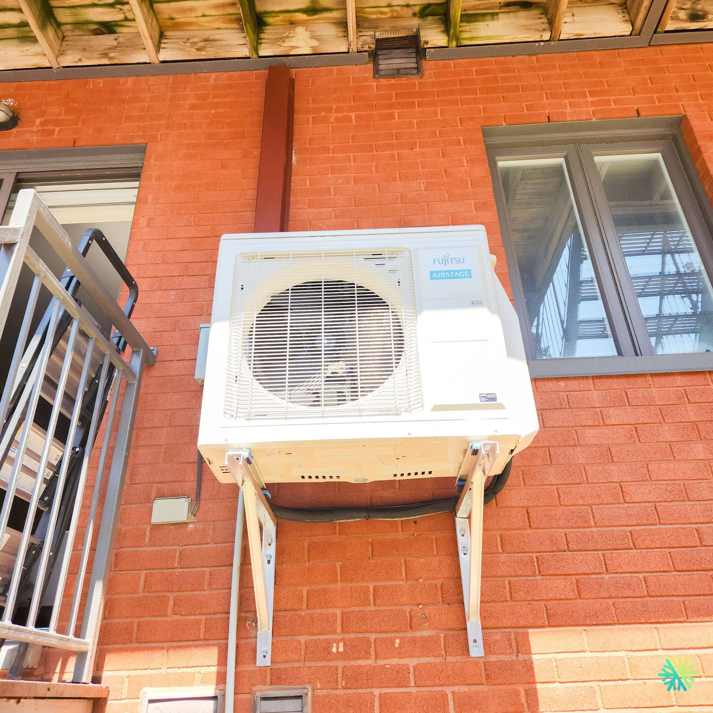 Installation d’une thermopompe murale Fujitsu AIRSTAGE Altair 700 à L’Île-Cadieux, en Montérégie