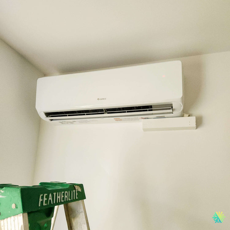 Installation d'une thermopompe 2 têtes GREE FreeMatch R32 à Saint-Antoine-sur-Richelieu