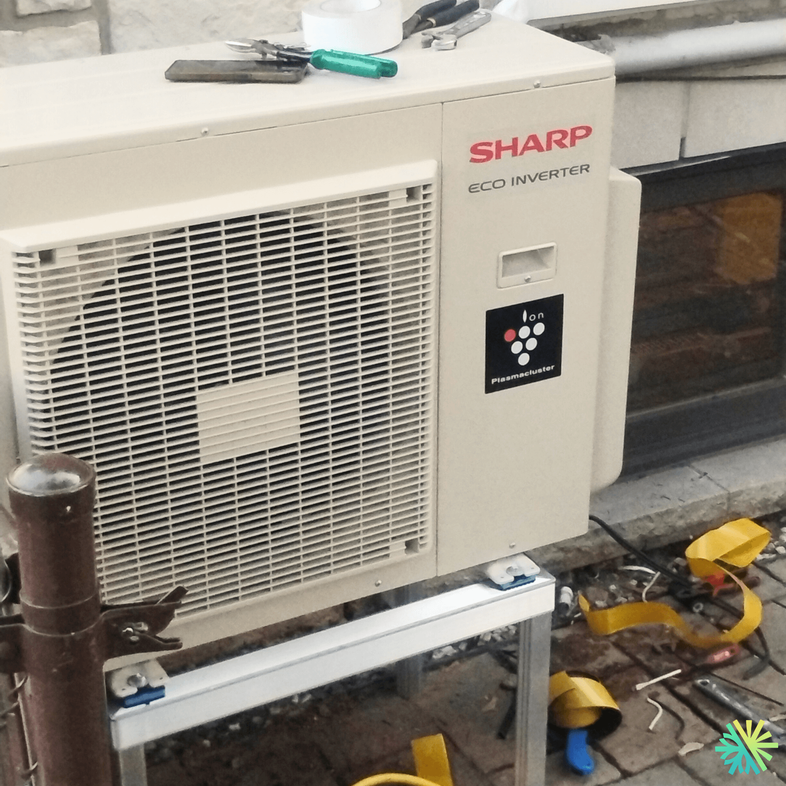 Installation d’une thermopompe murale Sharp à Rosemont–La Petite-Patrie (Montréal)