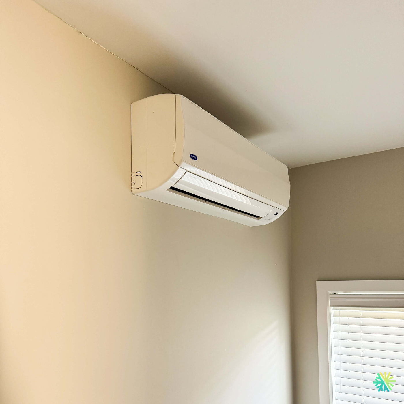 Réparation d’une Thermopompe murale Carrier à Delson
