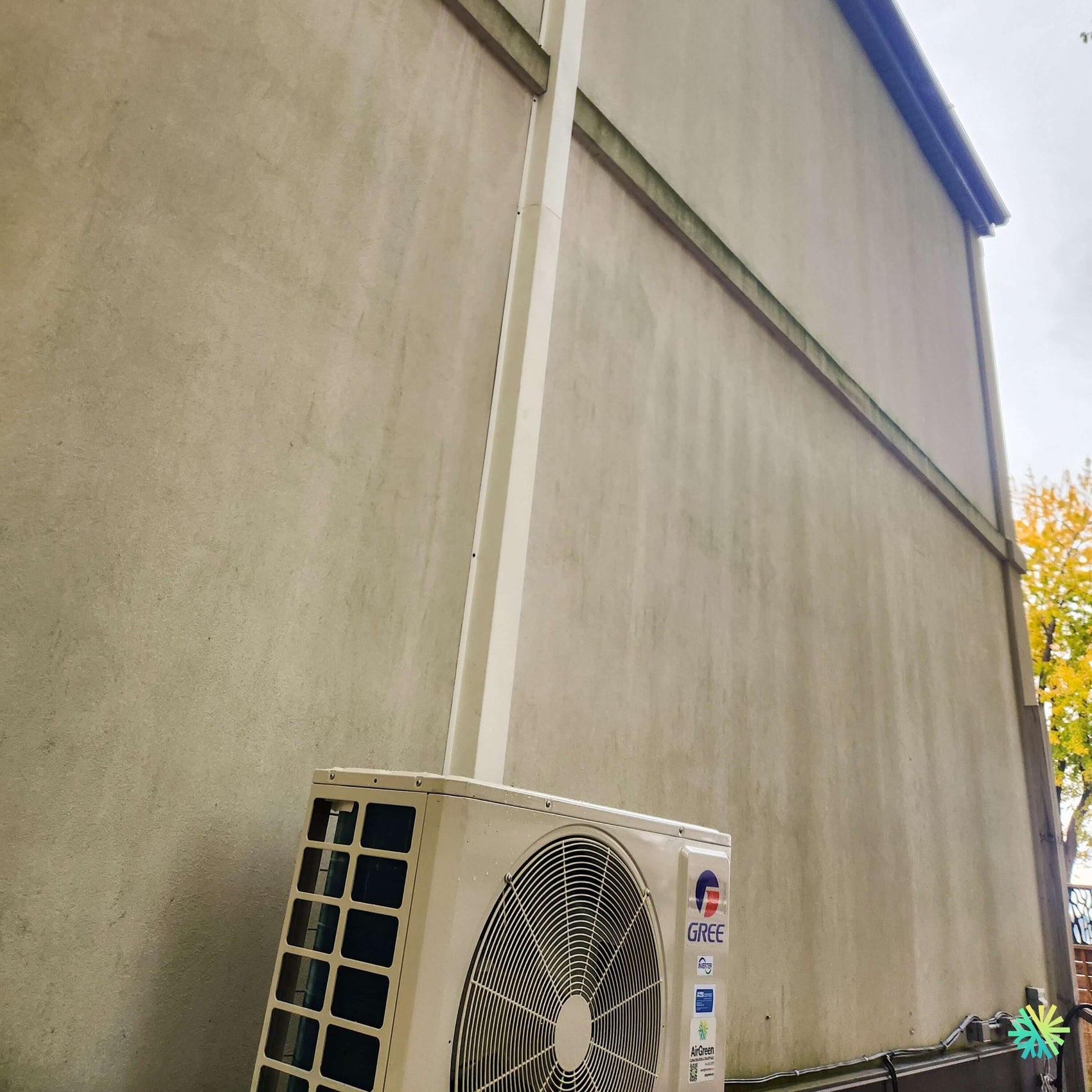 Installation d’une GREE FREE MATCH R32 Thermopompe TripleZone 3 zones 3 têtes à Delson sur la Rive Sud
