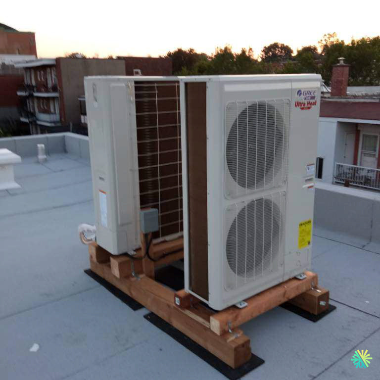 Installation d’une Gree Ultra Heat thermopompe MultiZone à Rosemont–La Petite-Patrie