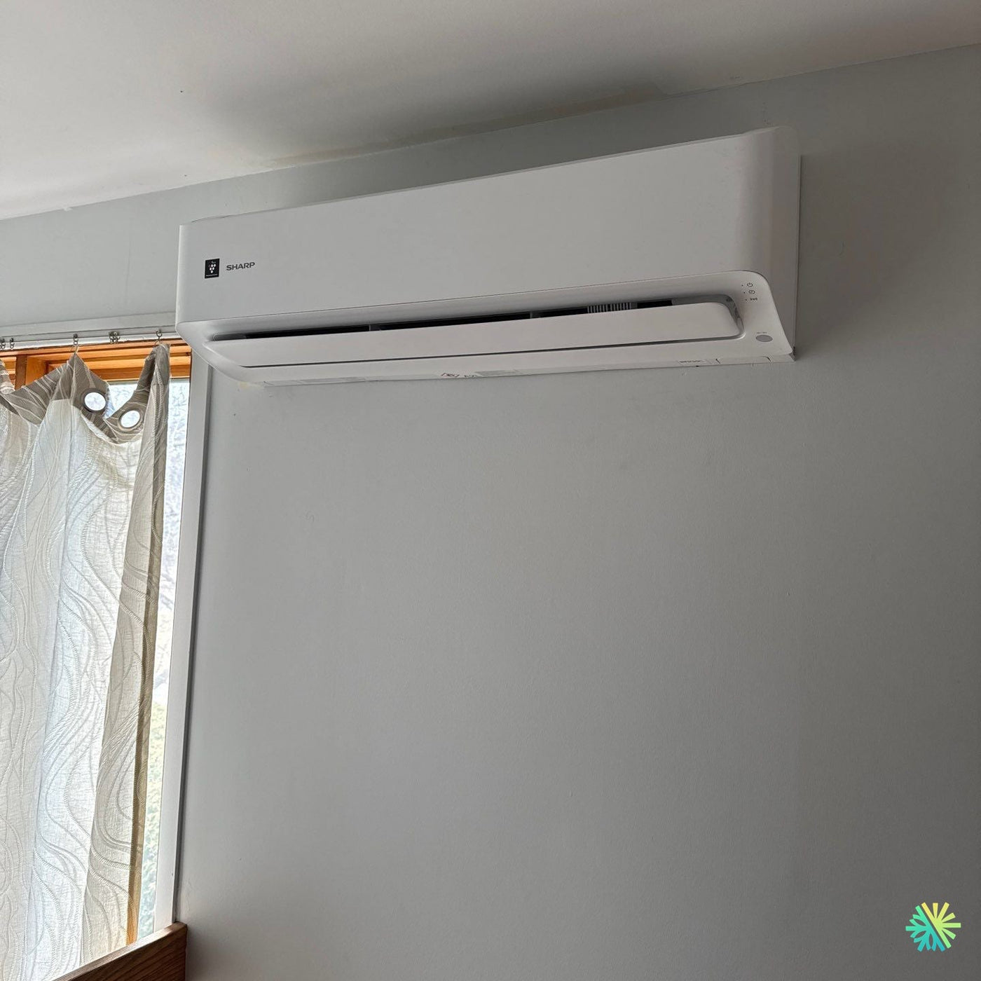 Installation d’une Sharp série ZU1 thermopompe murale à Ahuntsic-Cartierville