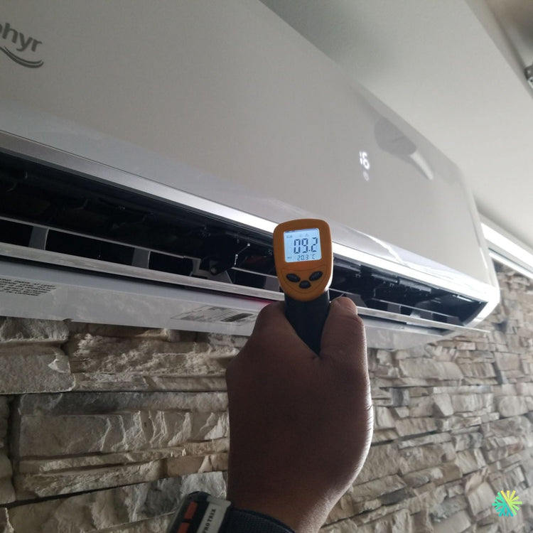 Réparation d’une thermopompe murale Zephyr à Côte Saint-Luc