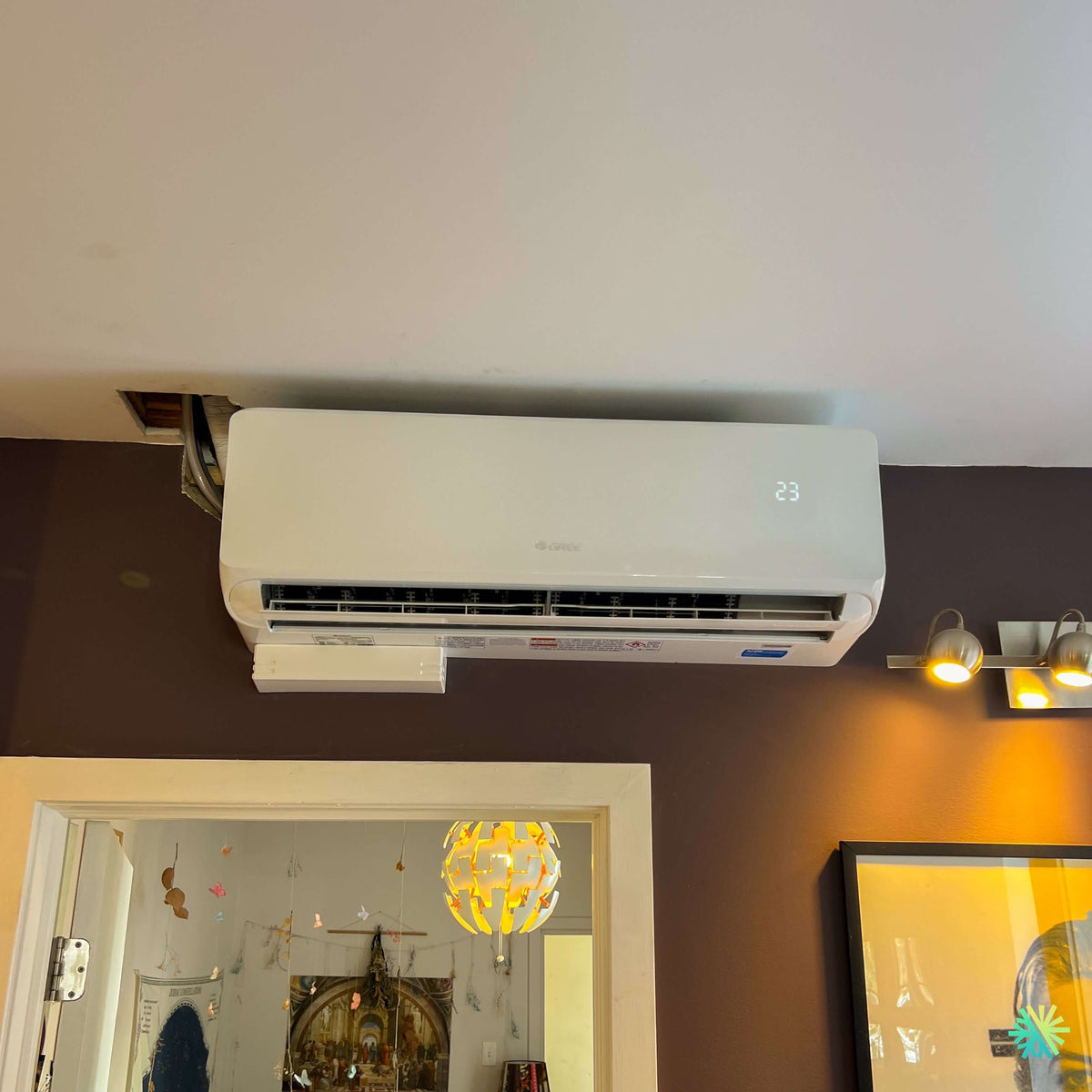 Installation d’une thermopompe Quad-Zone GREE FREE MATCH R32 à Côte Saint-Luc : une solution 4 têtes pensée pour le confort pièce par pièce