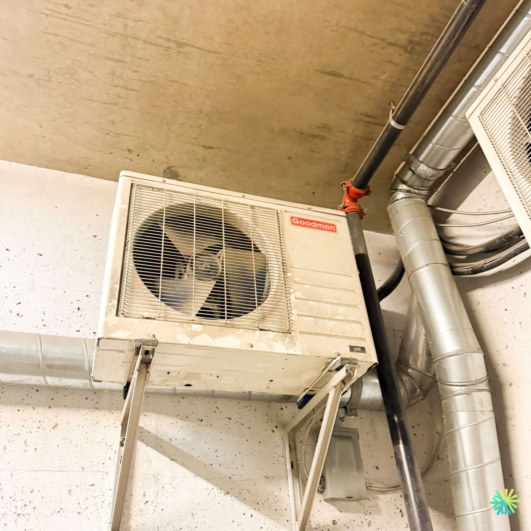 Réparation d’une Thermopompe murale Goodman à LaSalle