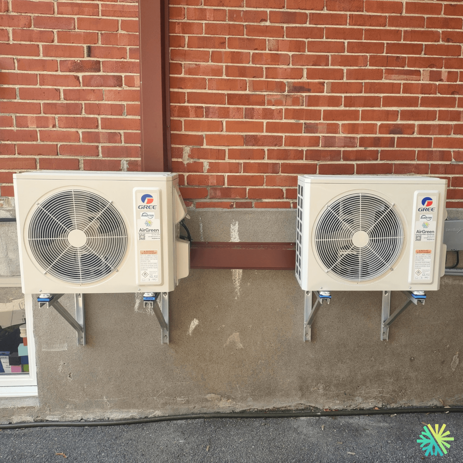 Installation de deux thermopompes murales Gree à Rosemont–La Petite-Patrie